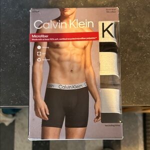 Calvin Klein Men's Black and White Boxer Briefs (3 pack)